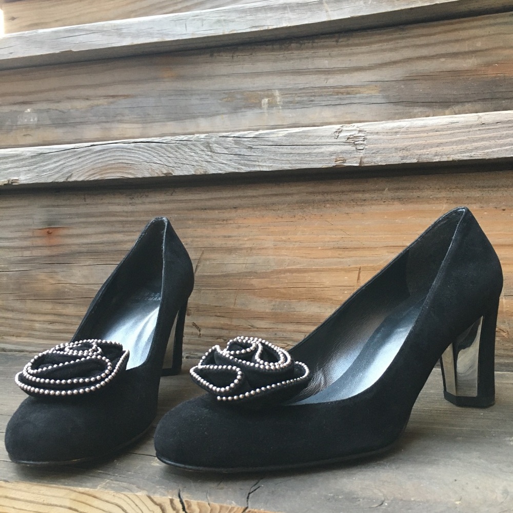 Stuart Weitzman black suede pump metallic flower